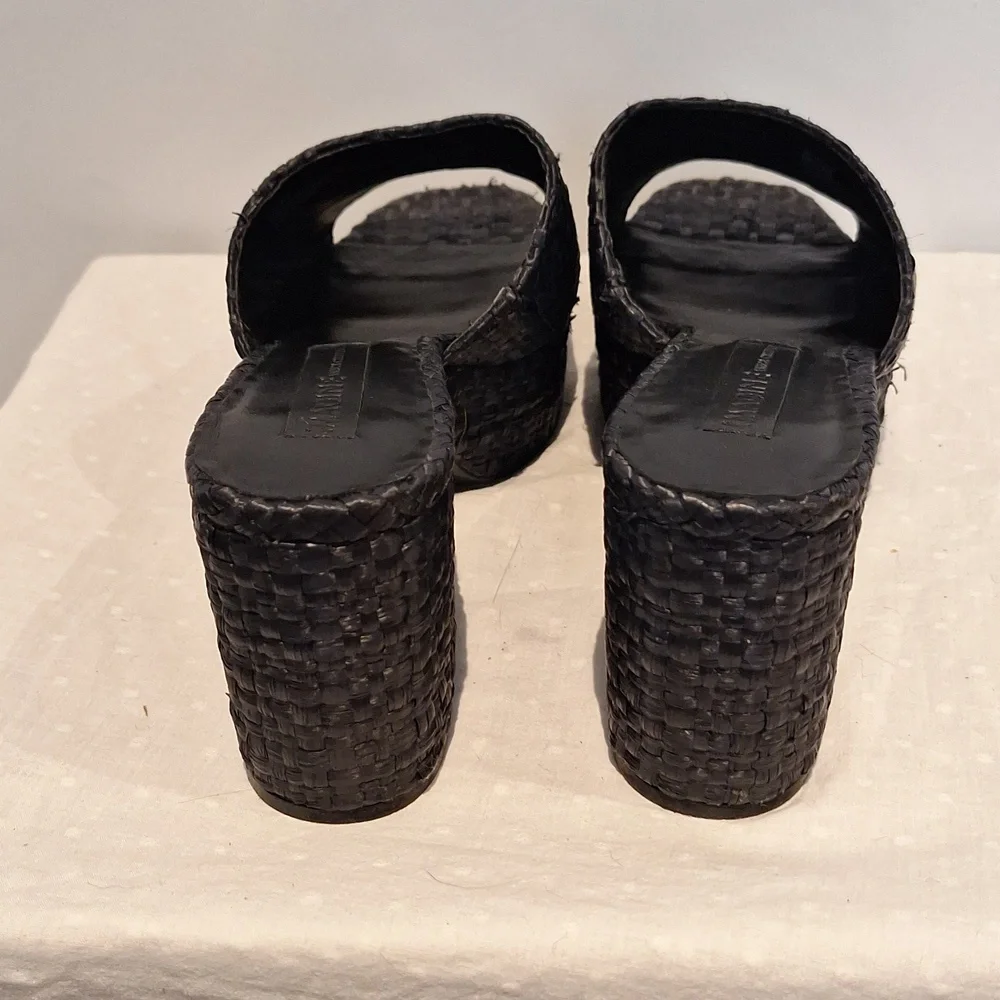 Imagine Vince Camuto Black Thatched Raffia Platform Mules Size 9